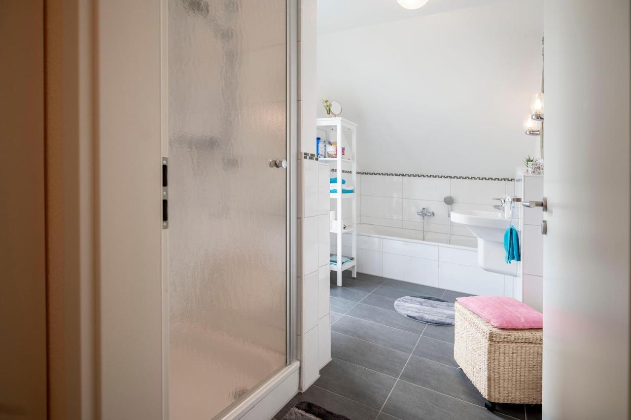 Helle Nichtraucherwohnung 69Qm Zwischen Koeln Und Duesseldorf Dormagen Ngoại thất bức ảnh